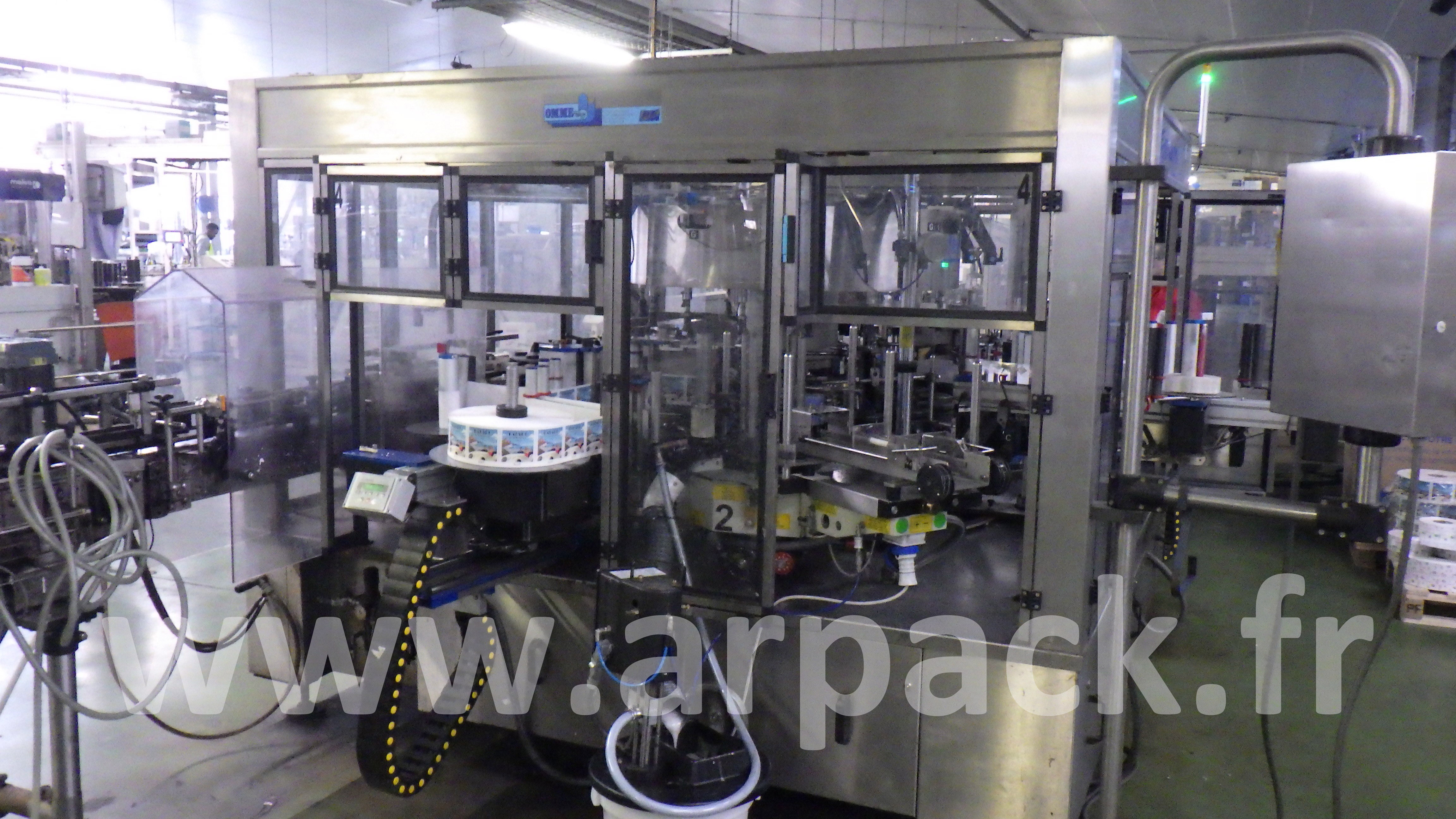 PE self-adhesive labelling machine 3 Packlab stations PE self-adhesive labelling machine 3 Packlab stations